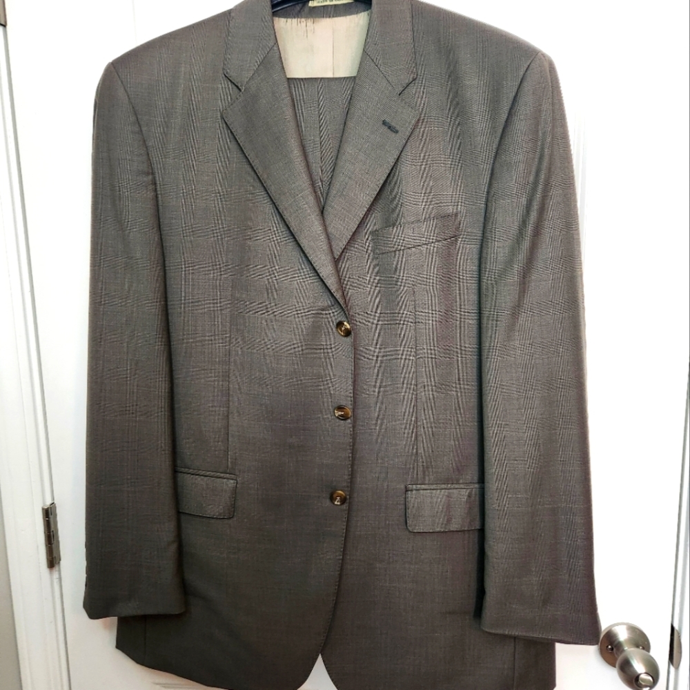 Ralph Lauren 3 Button Suit...Jacket Sz 44L Pants Sz 36W 30L